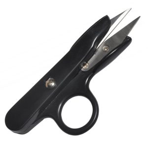 Tesoura para Remate em Costura 114 mm com Cabo Plástico BATIL-35010