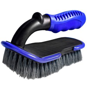 Escova para Limpeza de Tapetes e Carpetes com Cabo Plástico VONIXX-2011024