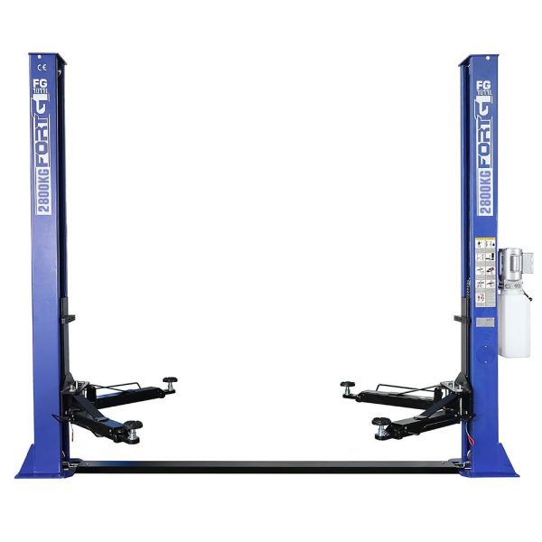 Elevador Hidráulico 2.8 Toneladas 220V Trifásico Azul Elevação rápida e Travas automáticas. FORTGPRO-FG1011L