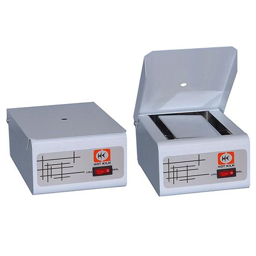 Estufa Esterilizador para Manicure / Tatoo Compacta Bivolt 0,7 Litros